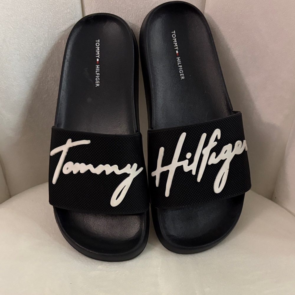 Tommy Hilfiger, slip on flip flops, size: U.S 8 men’s
